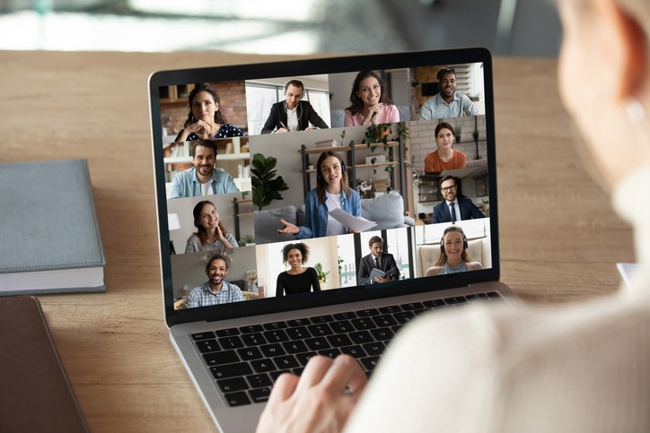 Managing time zones with remote staff from India — Zedtreeo overlap framework